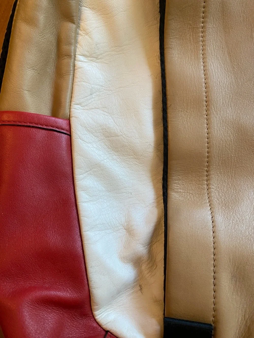 Coach Men’s Tan, Red & White Leather Backpack - Picture 2 of 11